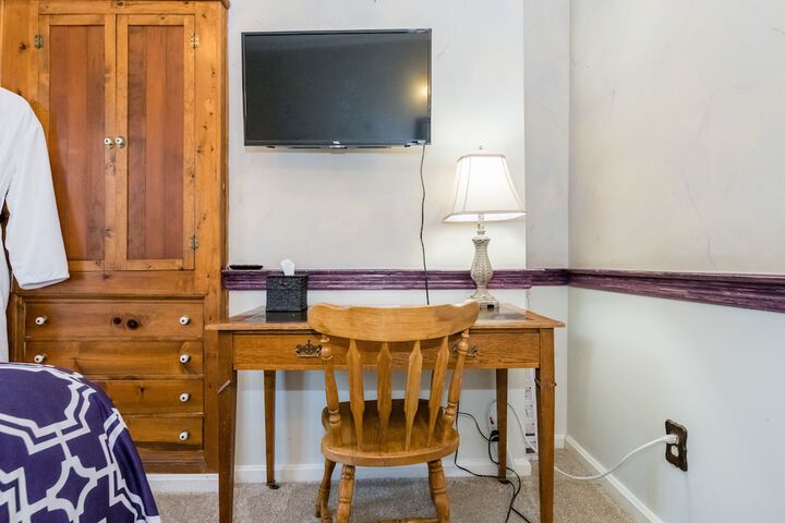 Room 15 of 60