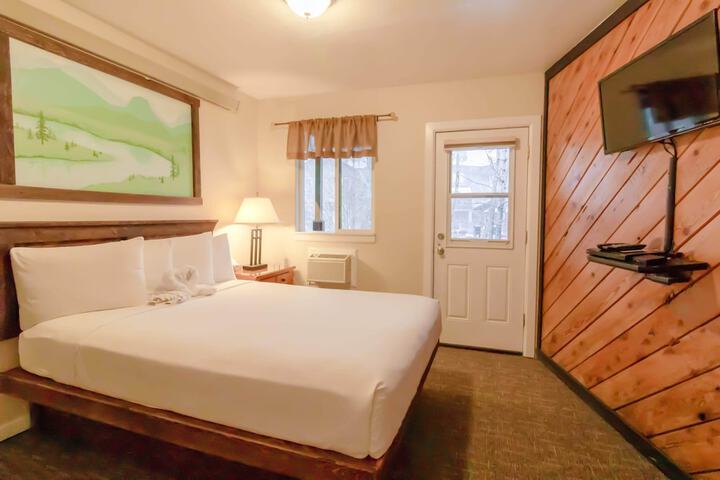 Room 34 of 92