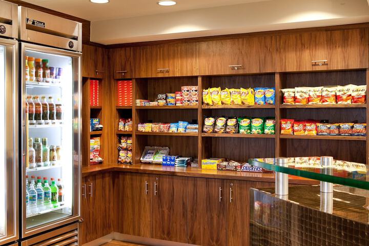 Holiday Inn Baltimore BWI Airport by IHG