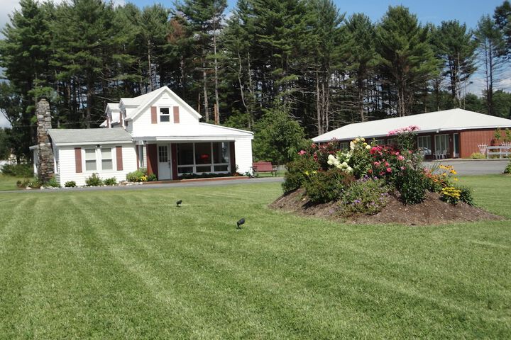 Property Grounds 52 of 61