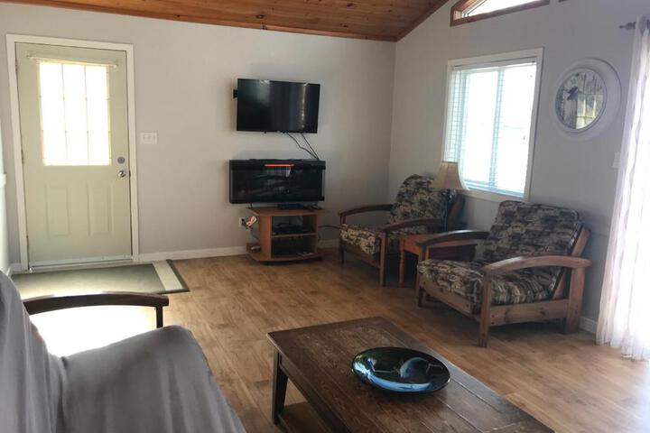 Merland Park Cottages and Motel