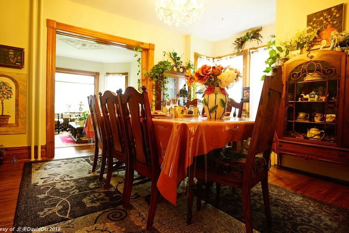 Dining 67 of 74