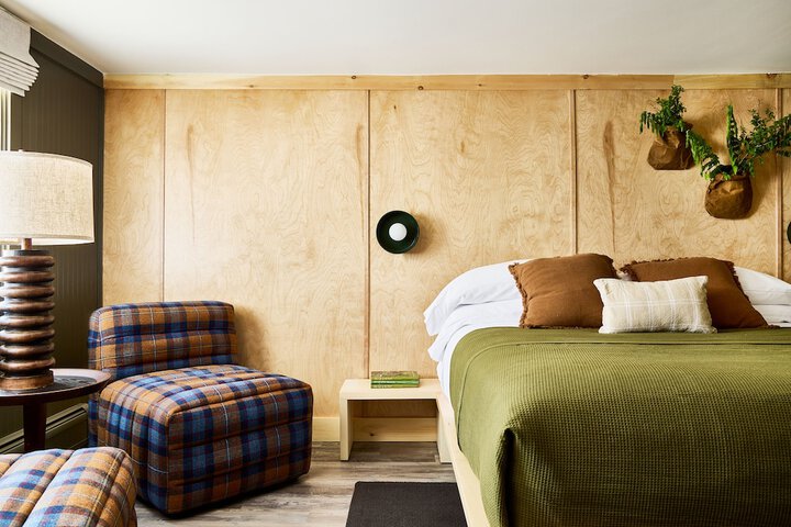 Bluebird Cady Hill Lodge