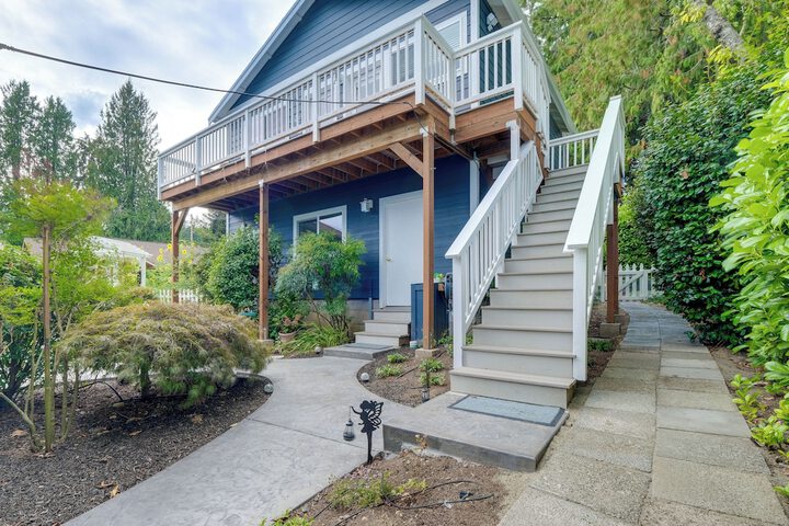 Bremerton Studio w / Bay View: Beach Access!
