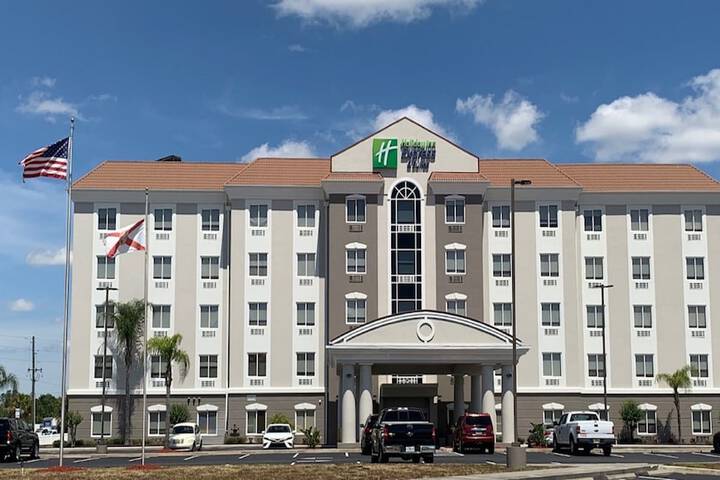 Holiday Inn Express Hotel & Suites Orlando South-Davenport by IHG