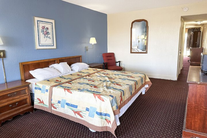 Room 85 of 95