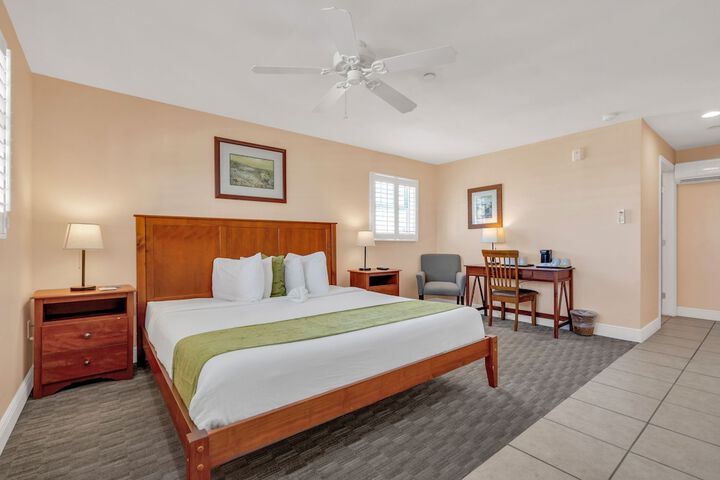 Room 47 of 103