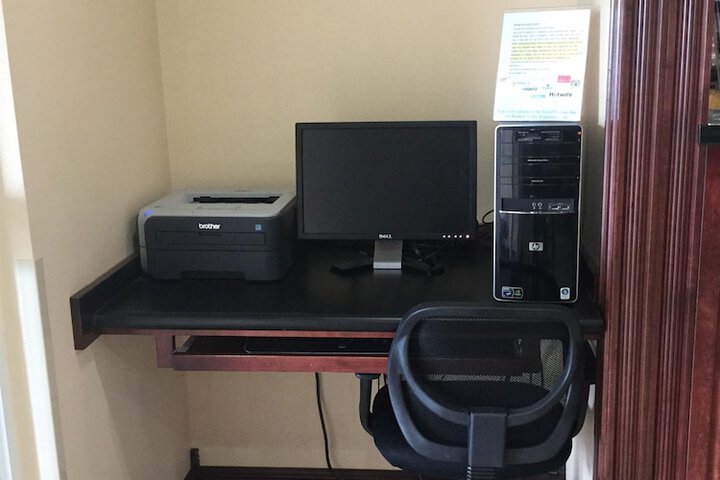 Business Center 24 of 24