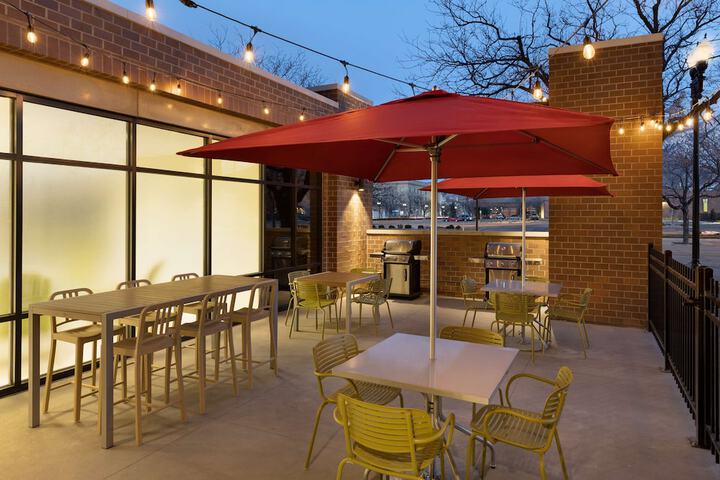Terrace/Patio 46 of 49