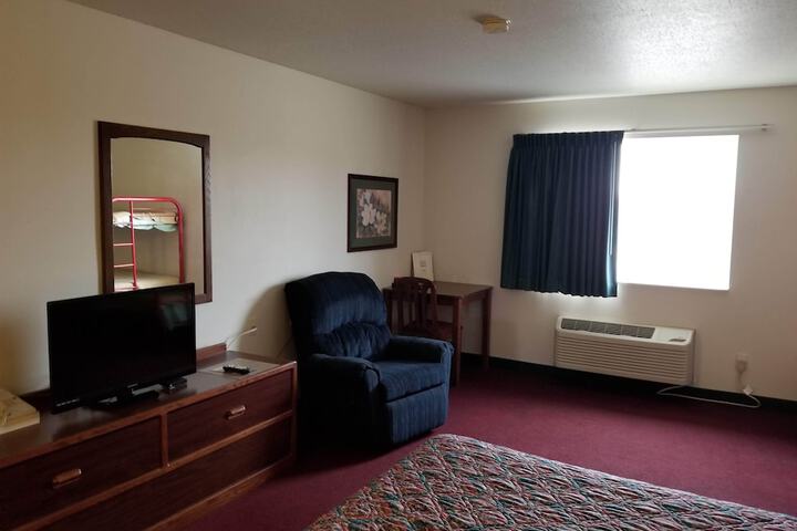 Room 154 of 232