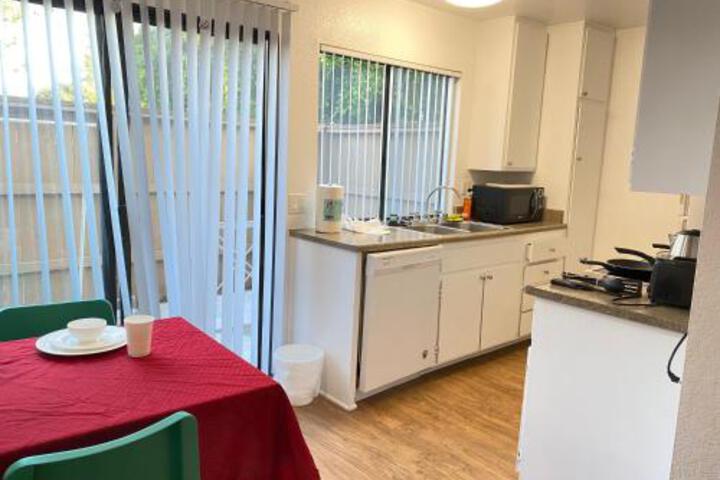Rowland Heights Herly Apartment
