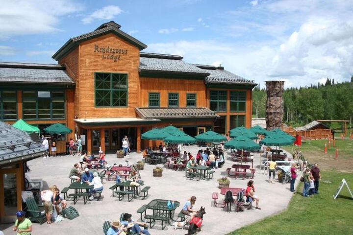 Teewinot Lodge by Grand Targhee Resort