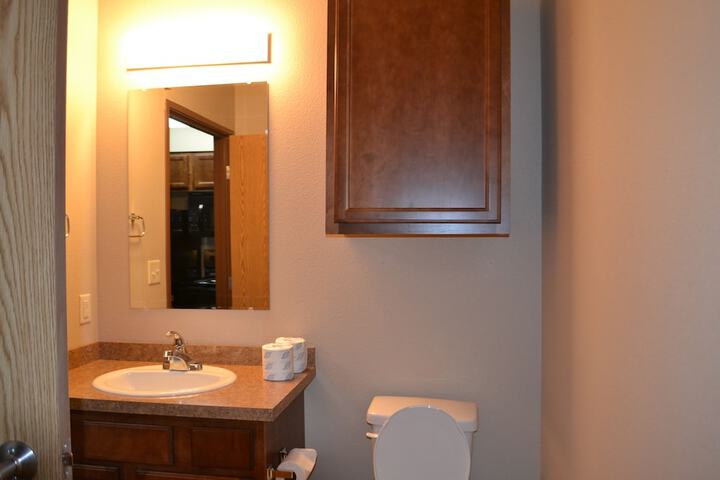 Room 4 of 6