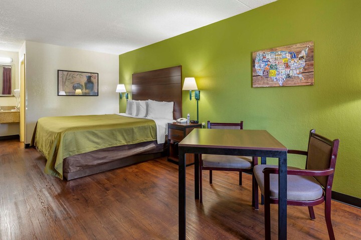 Room 22 of 29