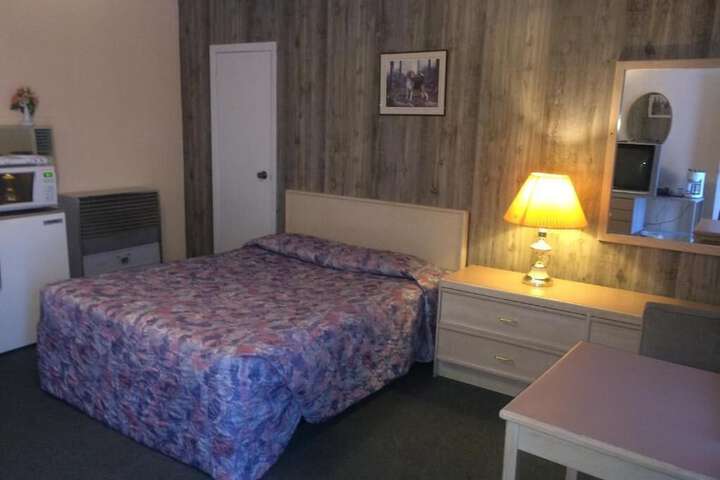 Room 21 of 25