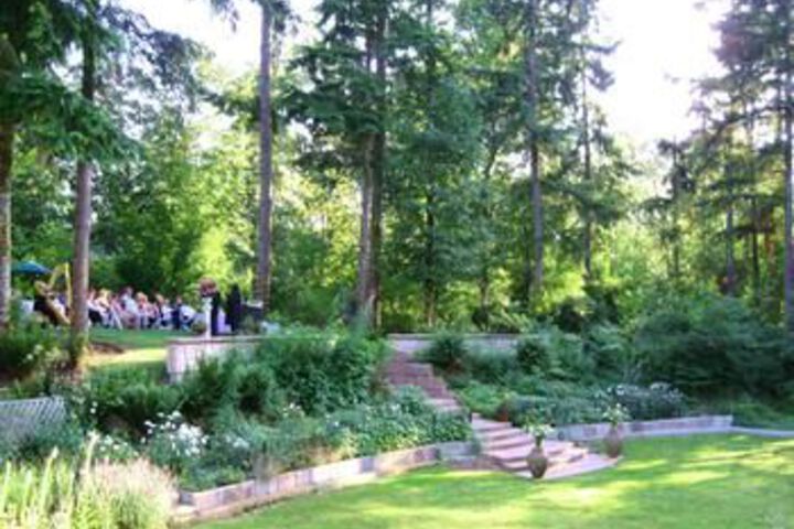 Auberge de Seattle French Country Inn