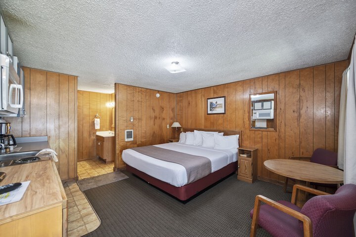 Room 45 of 65