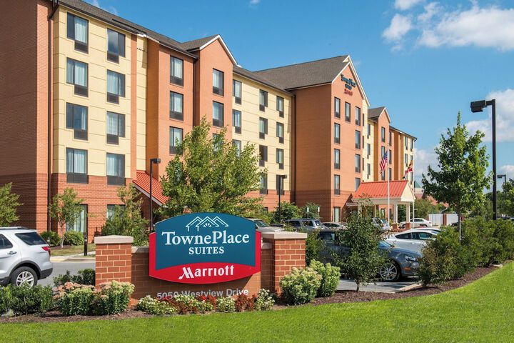 Hotel 4 of 66