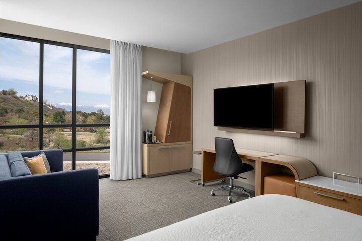 Room 30 of 80
