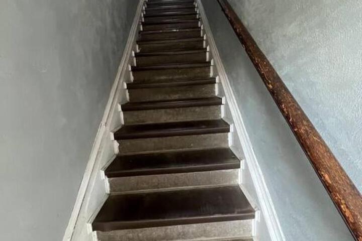 Spacious Apt near Guthrie Packer