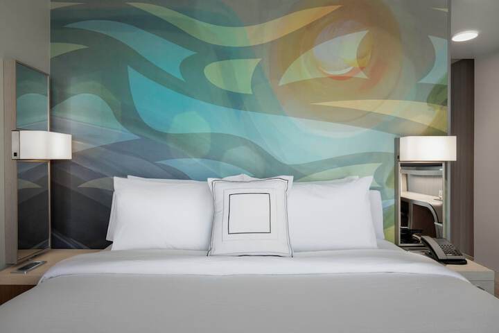 Room 28 of 41