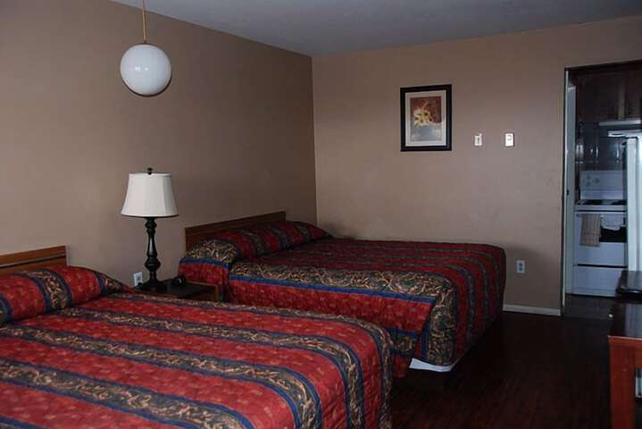Room 3 of 7