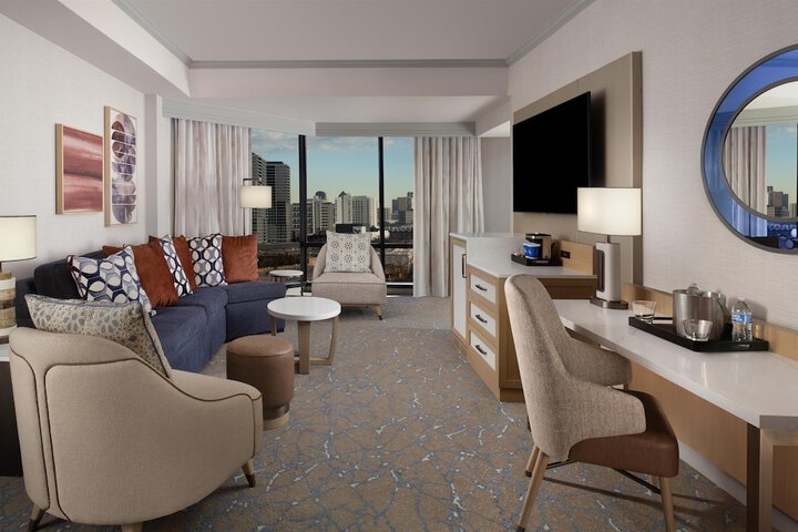 Hilton Anatole