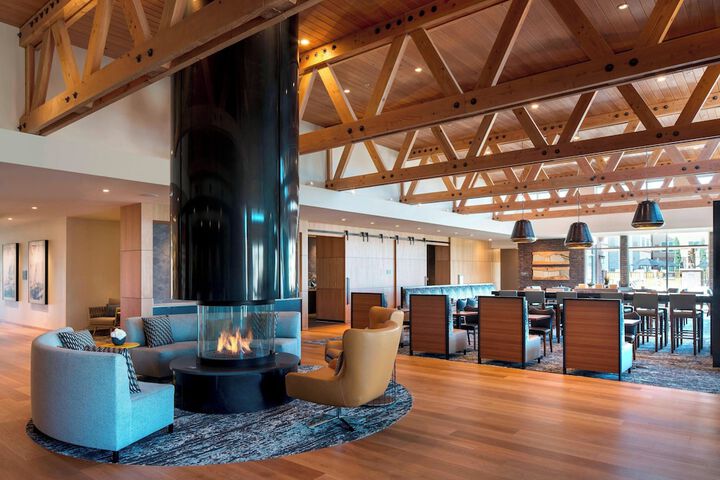 Hotel Interior 18 of 42