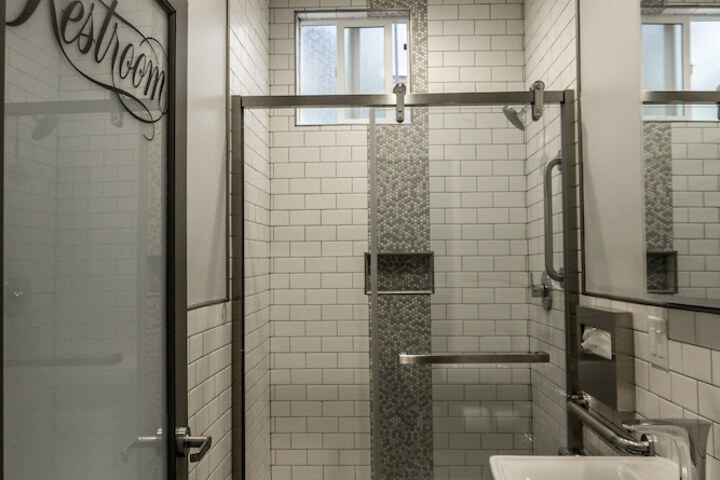 Room 36 of 115