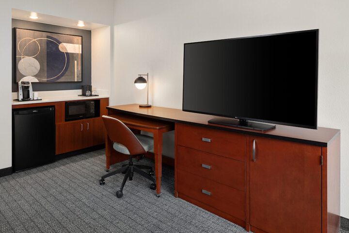 Room 20 of 57