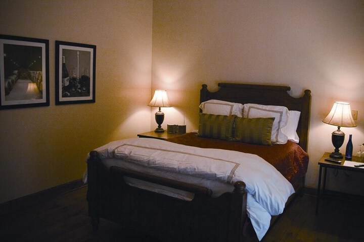Room 17 of 21