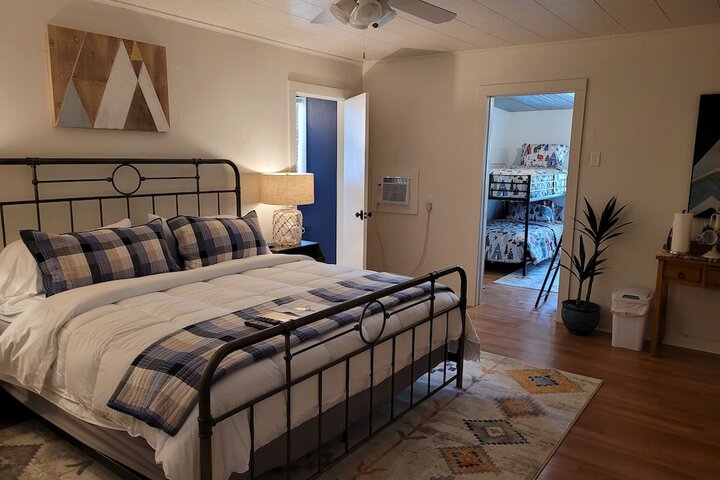 Room 19 of 34