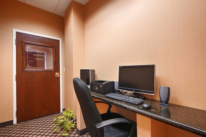 Best Western University Inn