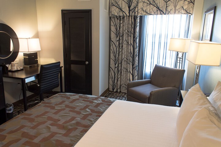 Room 29 of 66