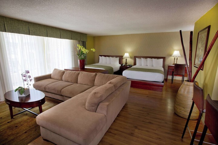 Room 14 of 48