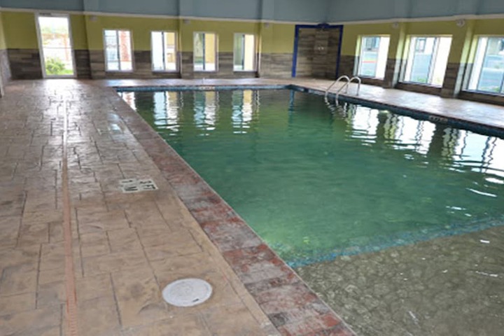 Pool 4 of 26