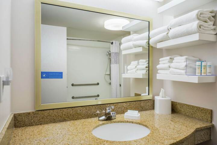 Hampton Inn Clifton Park