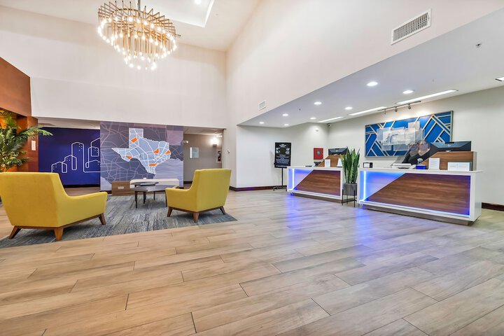 Holiday Inn Express Palestine by IHG