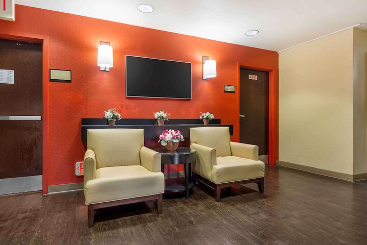 Hotel Interior 15 of 34