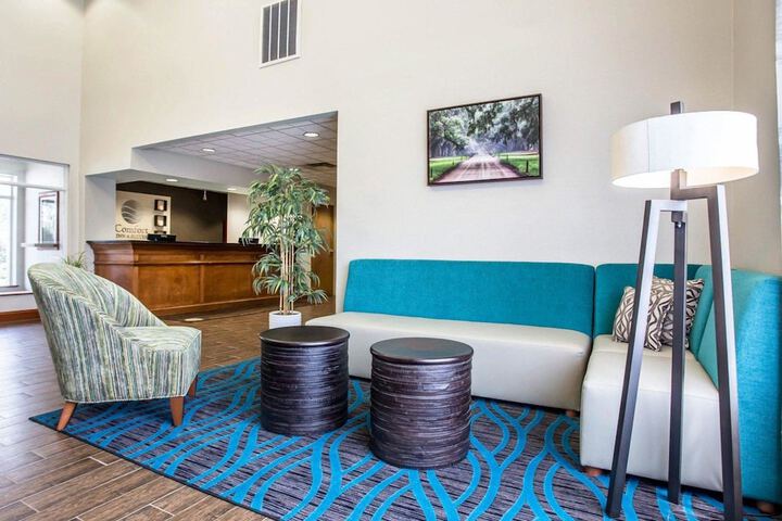 Hotel Interior 7 of 29