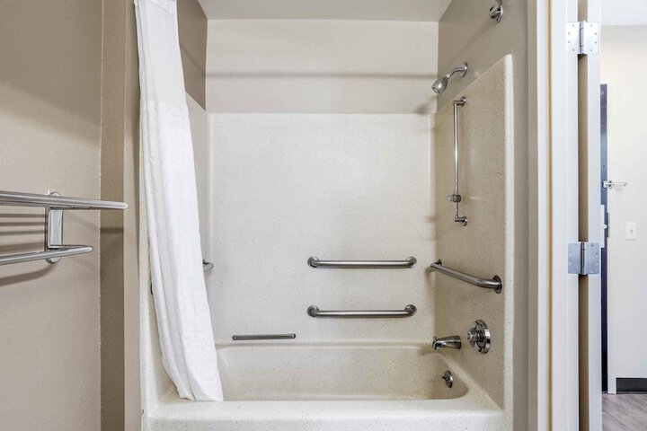 Extended Stay America Suites Seattle Lynnwood