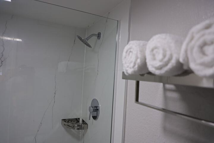 Room 45 of 65