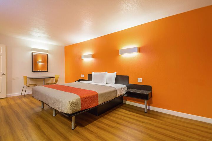 Motel 6 Garland TX - Northeast Dallas