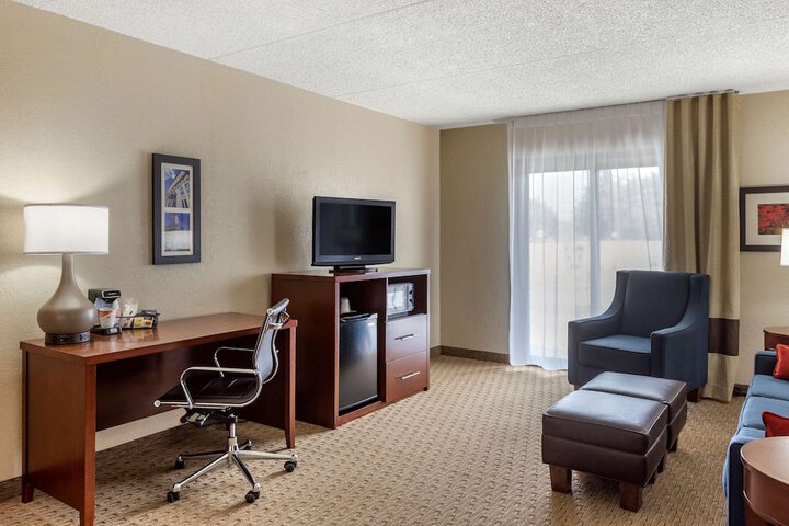 Room 51 of 74