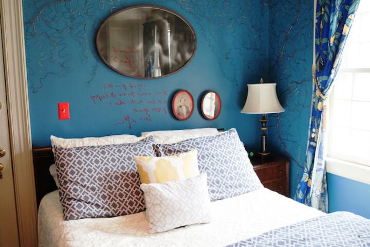 Room 20 of 74