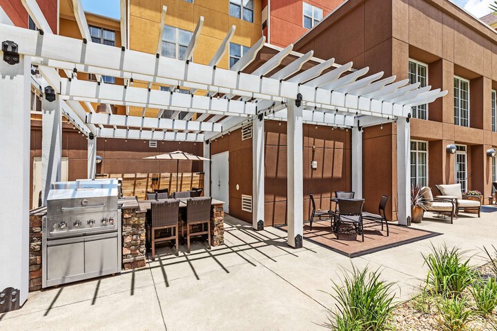 Terrace/Patio 44 of 50