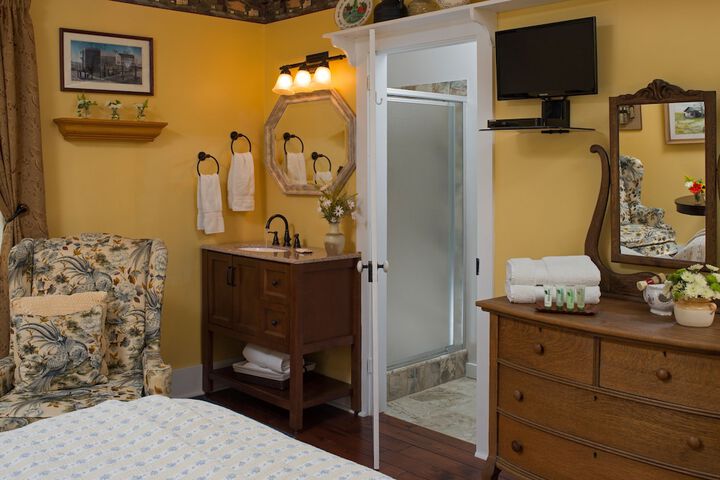 Room 10 of 57