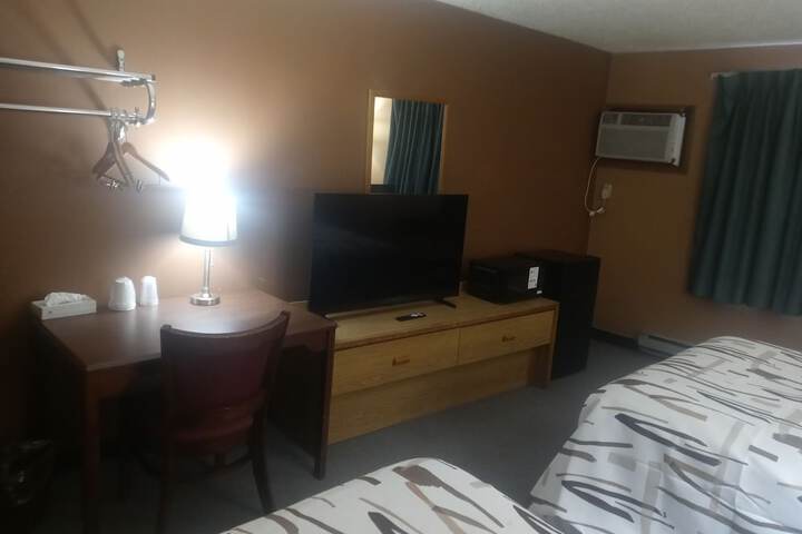 Roseau Motel