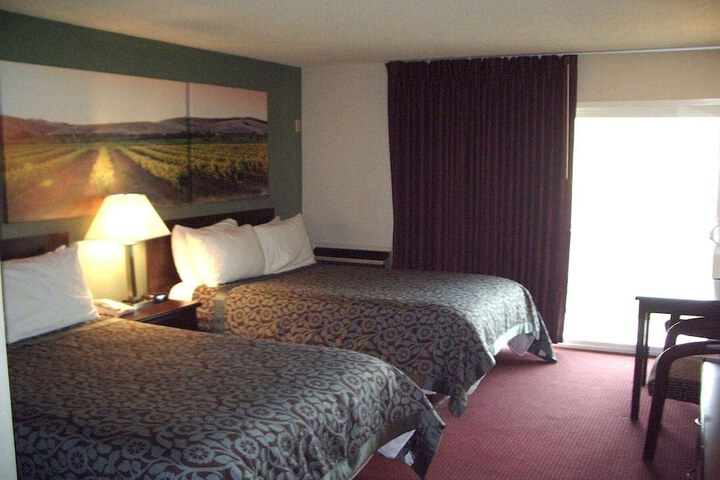 Room 45 of 95