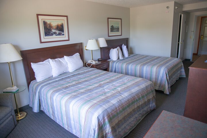 GrandStay Hotel & Suites Hastings